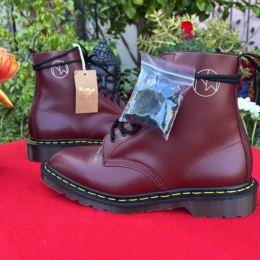 🏴󠁧󠁢󠁥󠁮󠁧󠁿 New MIE Dr. Martens Cherry Red 1460 Boots UK 7 - Picture 11 of 17